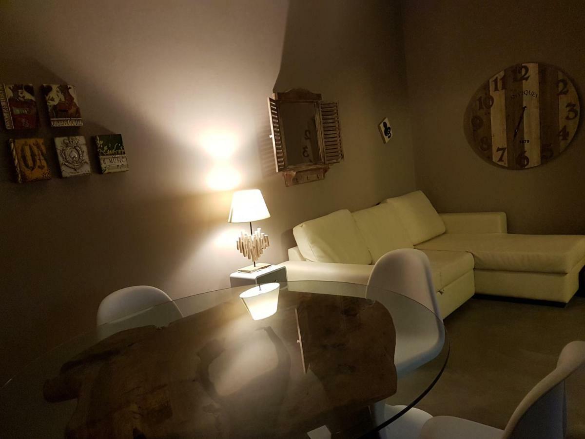 Апартаменты Saint George'S House Centro-Stazione-Ospedali Алессандрия Экстерьер фото